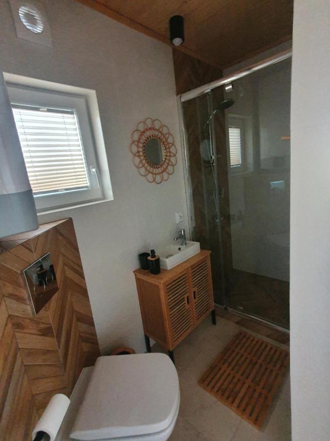 Letniskowe Lesne Nad Jeziorem Wdzydzkim Basen Sauna Balia Holiday home