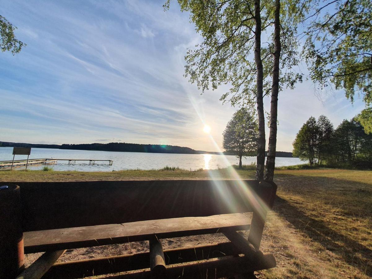 Letniskowe Lesne Nad Jeziorem Wdzydzkim Basen Sauna Balia Holiday home Borsk