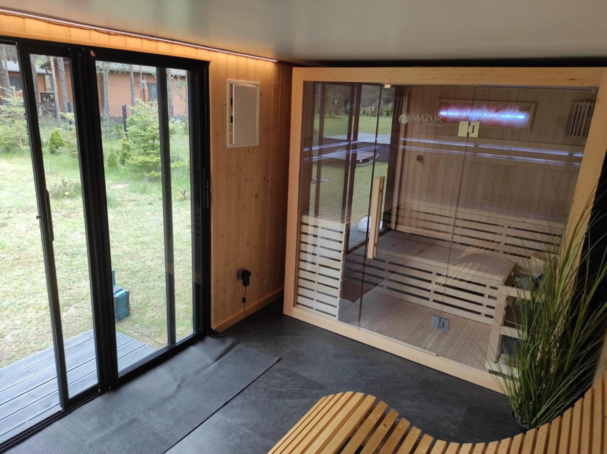Holiday home Letniskowe Lesne Nad Jeziorem Wdzydzkim Basen Sauna Balia *